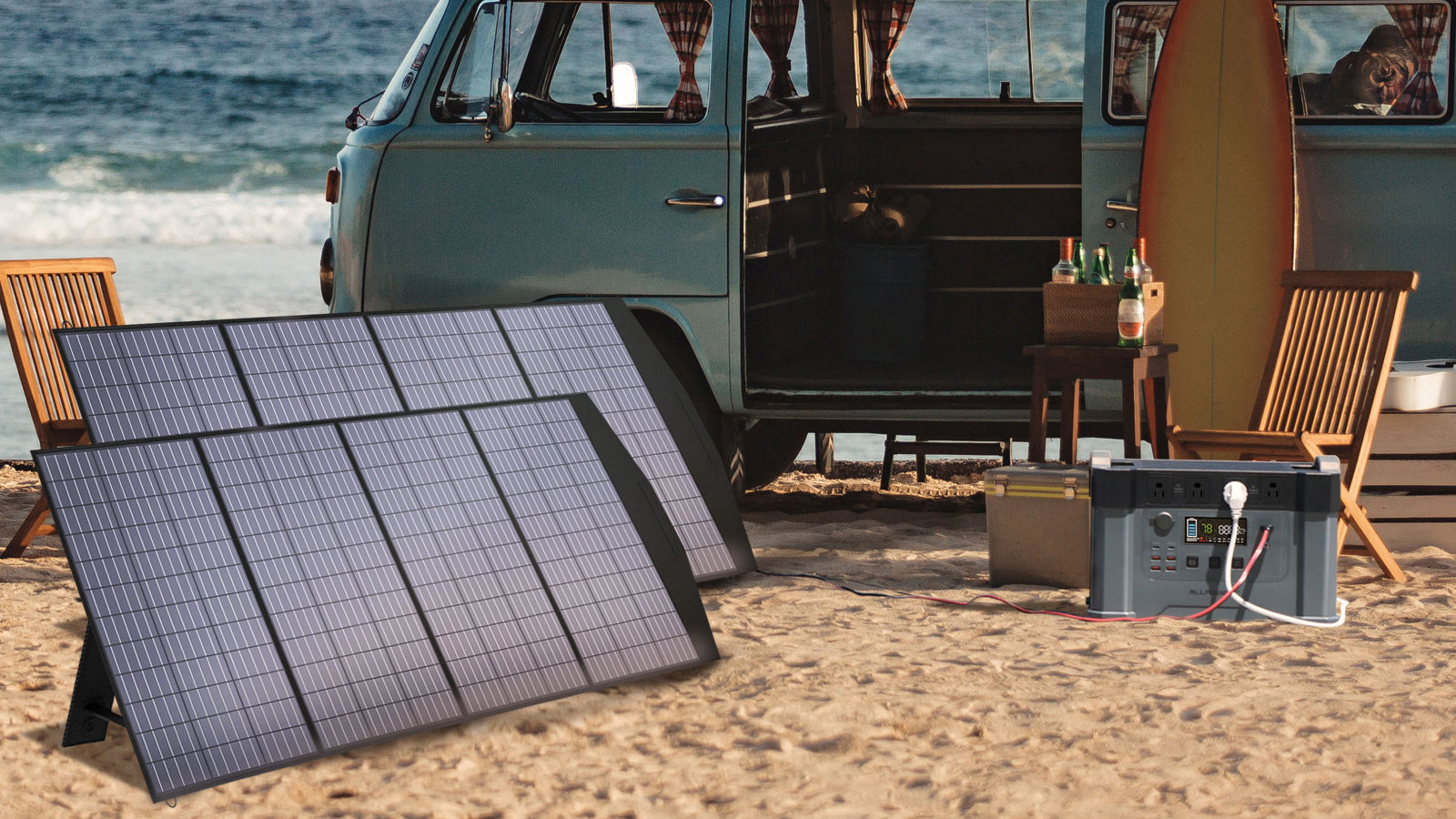 SP033-200W-foldable-solar-panel-outdoor-activities-1920_51560578-d6db-4de4-acac-8f4fbe7595dd.jpg