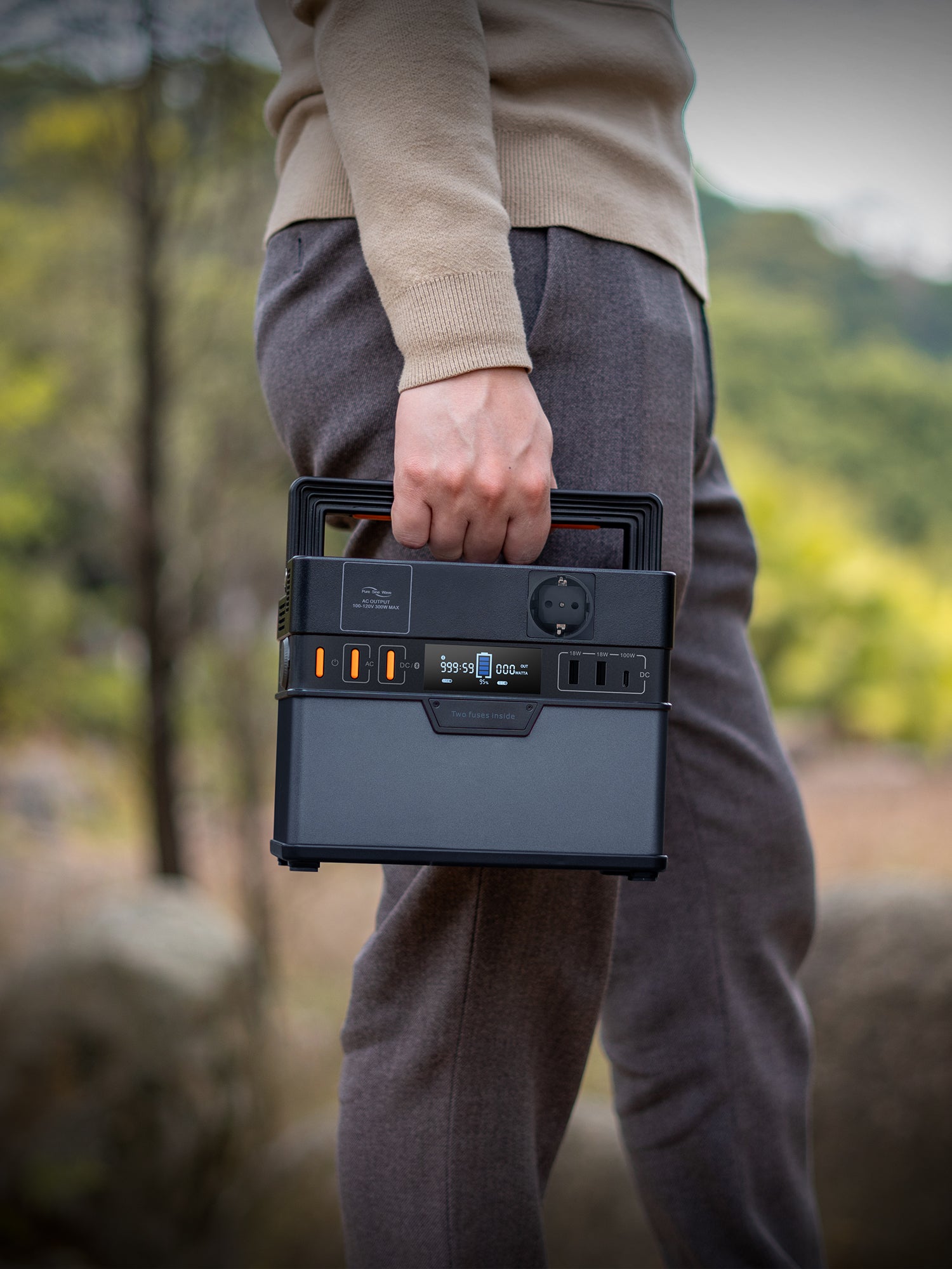 s300-plus-1500-2000-portable-eu.jpg